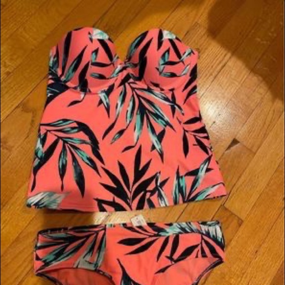 Womens Size Small Old Navy Tankini set NEW W TAGS